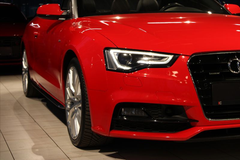 Audi A5 TDi V6 quattro S Line Cabriole - fotka 25 z 27