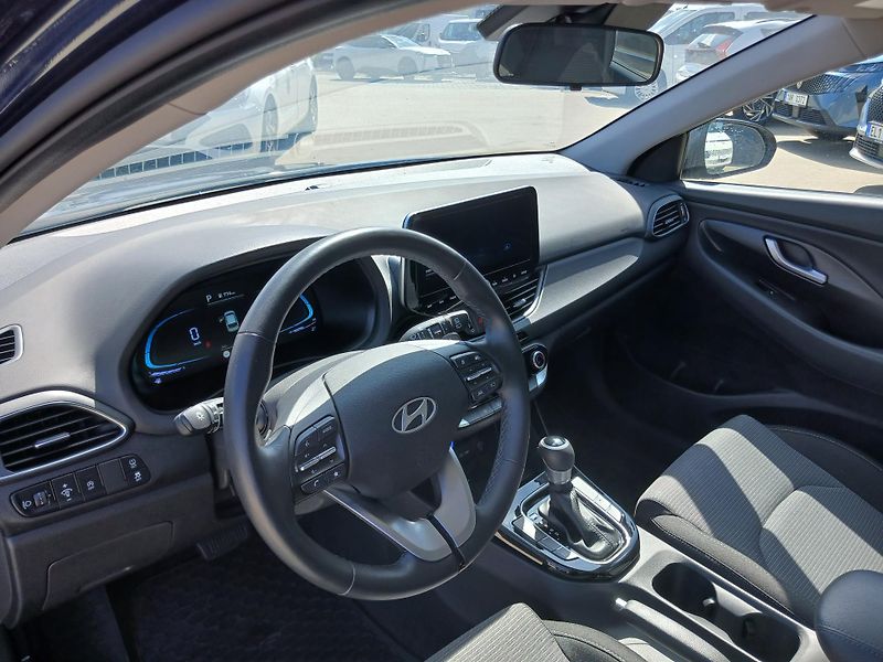 Hyundai i30 1,0 T-GDI DCT - fotka 10 z 18