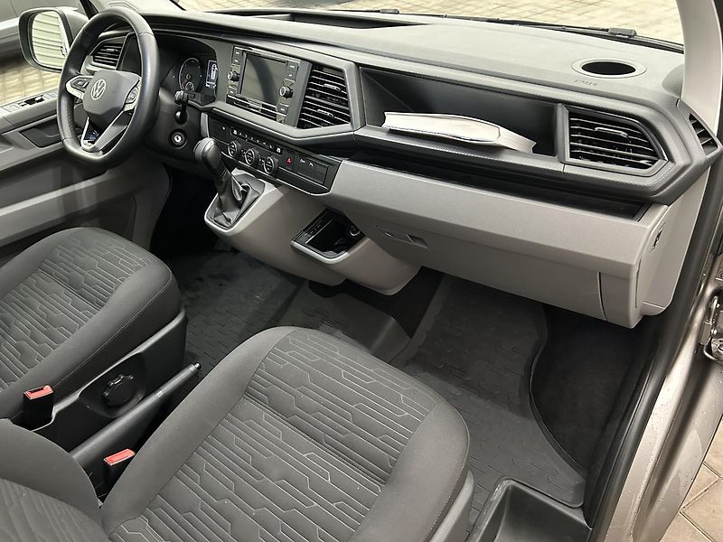 Volkswagen Caravelle 2.0 TDI Comfortline, Long - fotka 22 z 27
