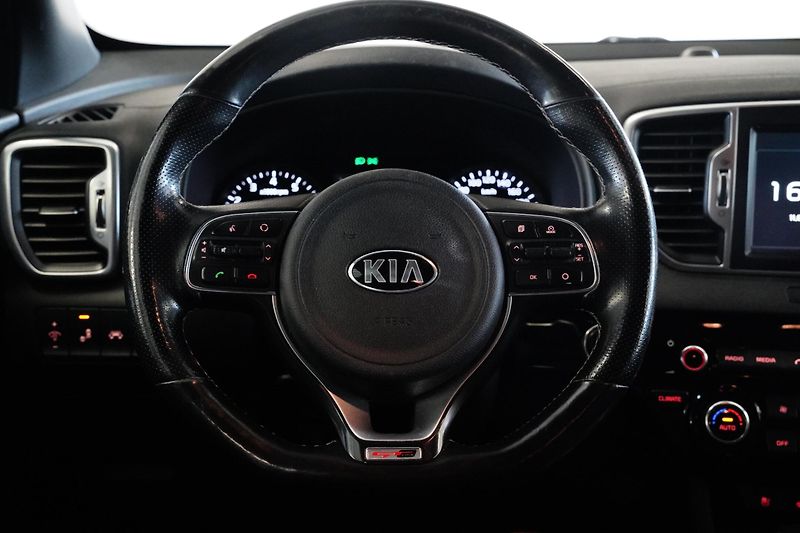 Kia Sportage - fotka 16 z 24