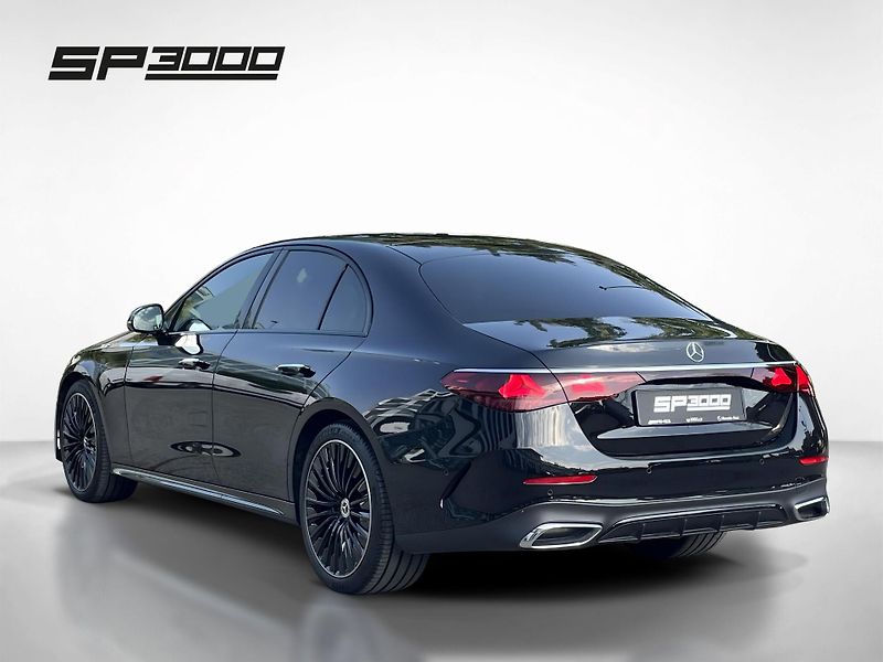Mercedes-Benz Třídy E E 220d 4Matic AMG - fotka 3 z 41