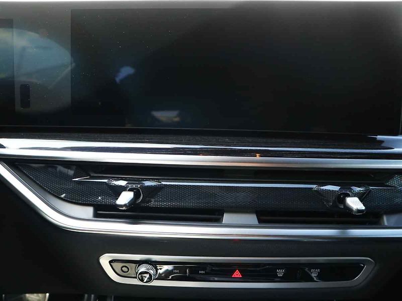 BMW X7 (2026) - fotka 8 z 10