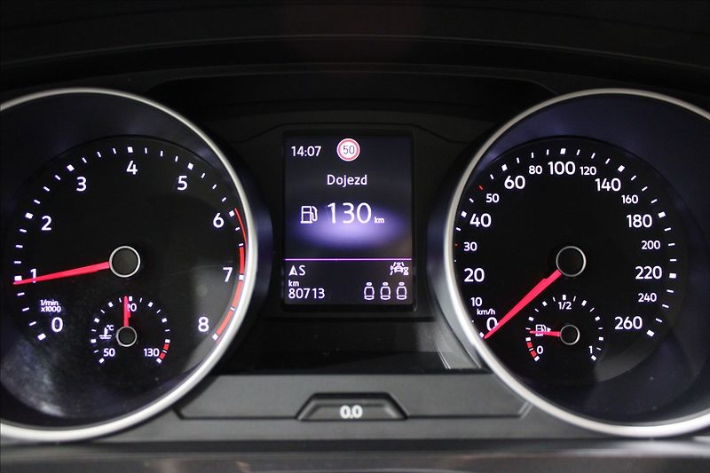 Volkswagen Tiguan 1,5 TSI Active 1.majitel - fotka 22 z 33