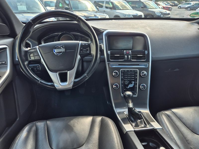 Volvo XC60 (2013) 2.0 D4 Rozvody,TOP STAV - fotka 13 z 24
