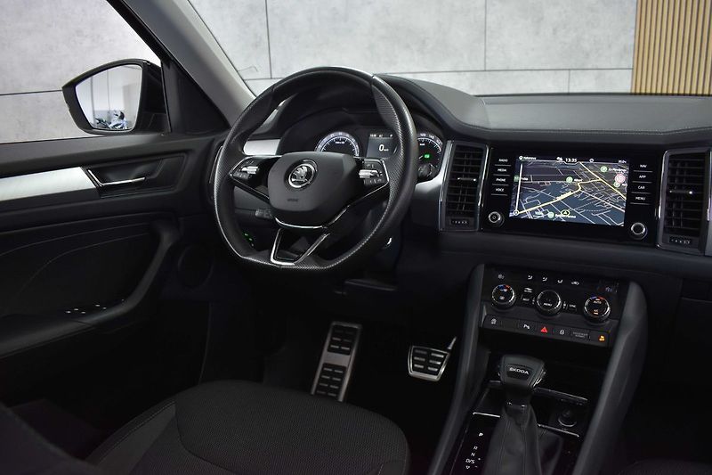 Škoda Kodiaq 2.0 TDI DSG*KAMERA*ACC*DPH* - fotka 8 z 37