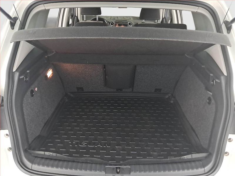 Volkswagen Tiguan (2012) 2.0 TDI, 4X4, Tempomat - fotka 14 z 16