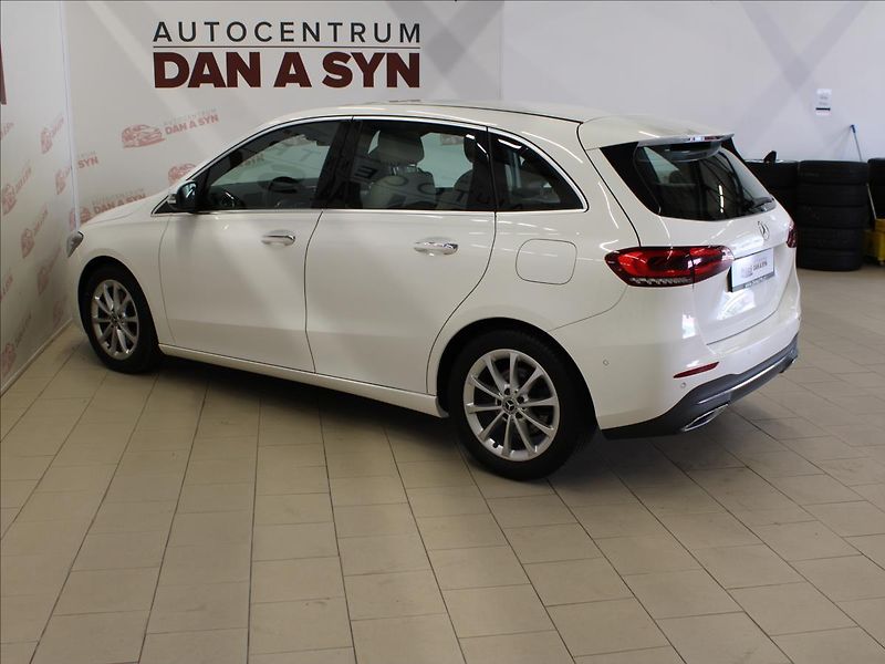 Mercedes-Benz Třídy B 2,0 220 140KW 1.maj, CZ, zánov - fotka 6 z 33