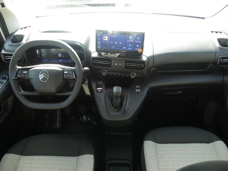 Citroën Berlingo (2026) XL PLUS PROFI Petrol 110k MAN - fotka 11 z 20