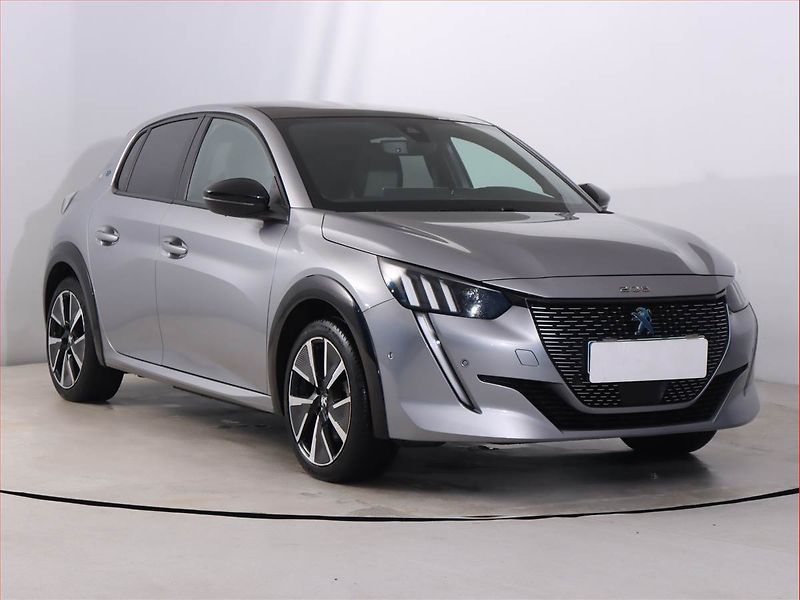 Peugeot 208 (2020) GT 50 kWh, SoH 92%, Automat - fotka 1 z 26
