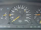 Mercedes-Benz Třídy E 124 300E 4Matic Automat - náhled 11