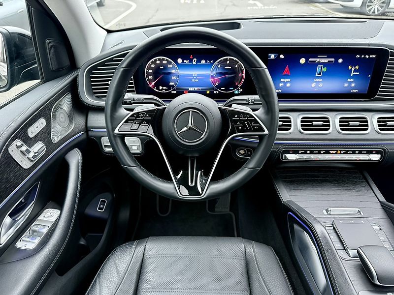 Mercedes-Benz GLE (2024) 450 d 4MATIC - fotka 24 z 53