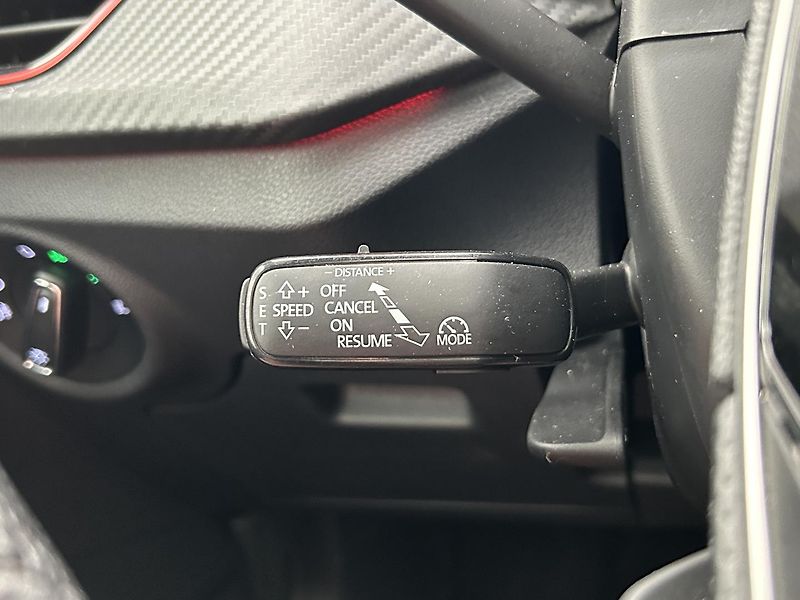 Škoda Kamiq 1.0 TSI Monte Carlo - fotka 18 z 30