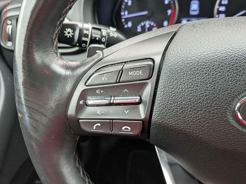 Hyundai i30 (2020) 1.5 T-GDi, 1.maj,ČR, servis - fotka 13 z 16