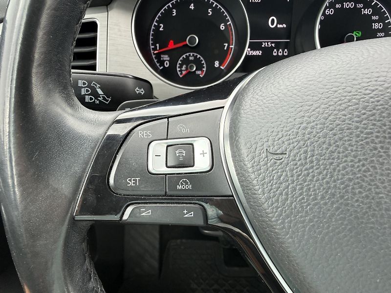 Volkswagen Golf Sportsvan (2015) 1.2 TSI plná ser. historie - fotka 20 z 37