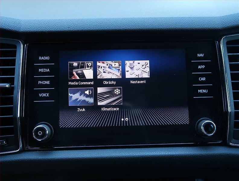 Škoda Kodiaq (2019) Ambition Plus 1.5 TSI - fotka 20 z 22