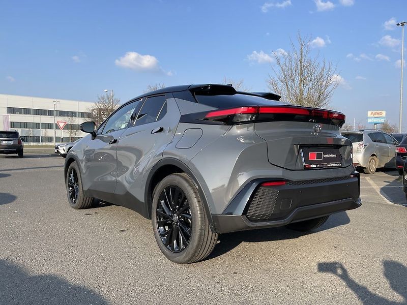 Toyota C-HR 1.8 Hybrid GR Sport - fotka 7 z 30