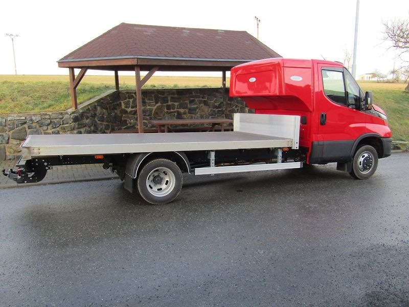 Iveco Daily (2024) 3.0 JTD  50C/35 - fotka 8 z 16