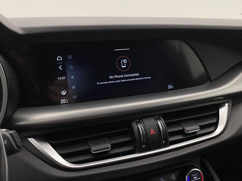Alfa Romeo Stelvio VELOCE 2.2JTDm REZERVACE - fotka 44 z 62