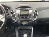 Hyundai ix35 (2010) 2.0 i 4WD, ČR, AC, TZ, park - náhled 12