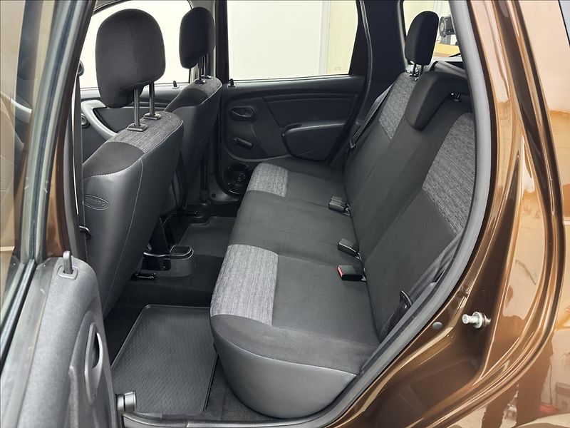 Dacia Duster 1,6 i 77kW AC LED TAŽNÉ KAMERA - fotka 27 z 33
