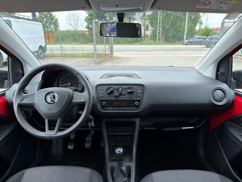 Škoda Citigo 1.0i 55 kW klima, serviska - fotka 8 z 17