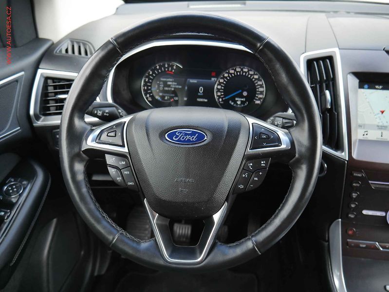 Ford Edge (2017) 2.0TDCi 4x4, 1.maj, servis - fotka 13 z 20