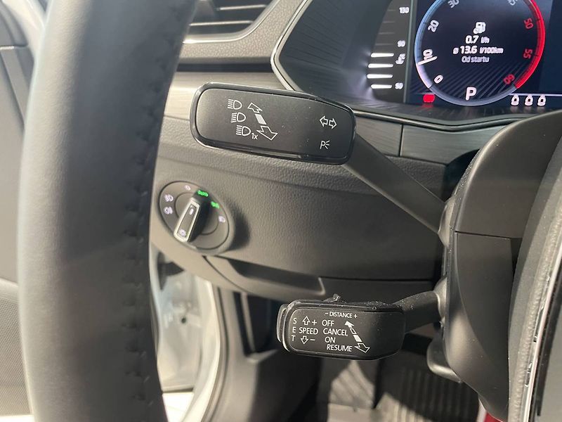 Škoda Superb Combi Style 2,0TDI 147kW DSG/P - fotka 13 z 28
