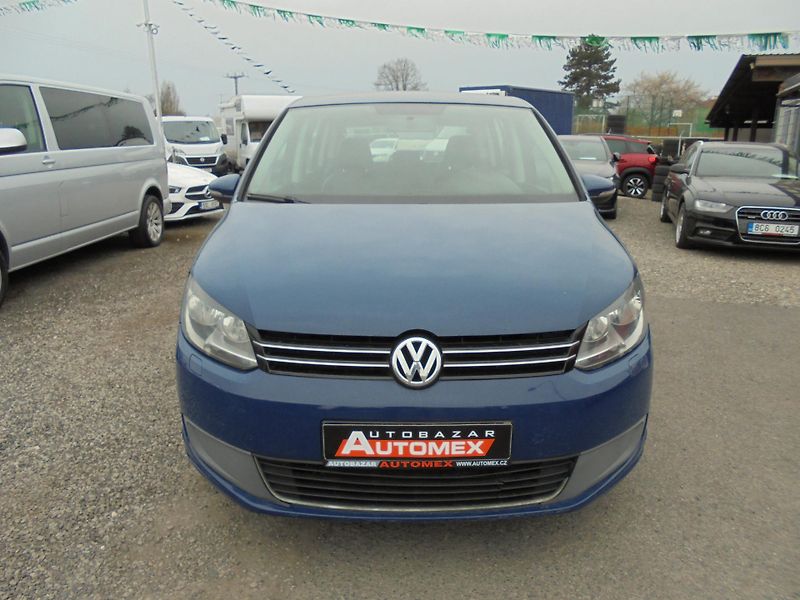 Volkswagen Touran (2011) 1.6TDI-77kw-7MÍST-DSG-KŮŽE - fotka 2 z 12
