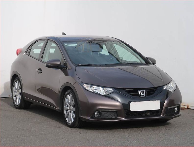 Honda Civic (2012) 1.4 i-VTEC, Tempomat - fotografie inzerátu