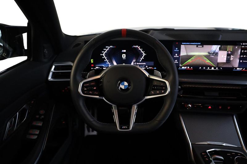 BMW Řada 3 M340d xDrive Sedan - fotka 25 z 26