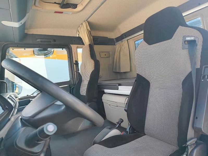 MAN TGS (2019) 35.460 8x4 Meiller EURO 6 - fotka 18 z 21