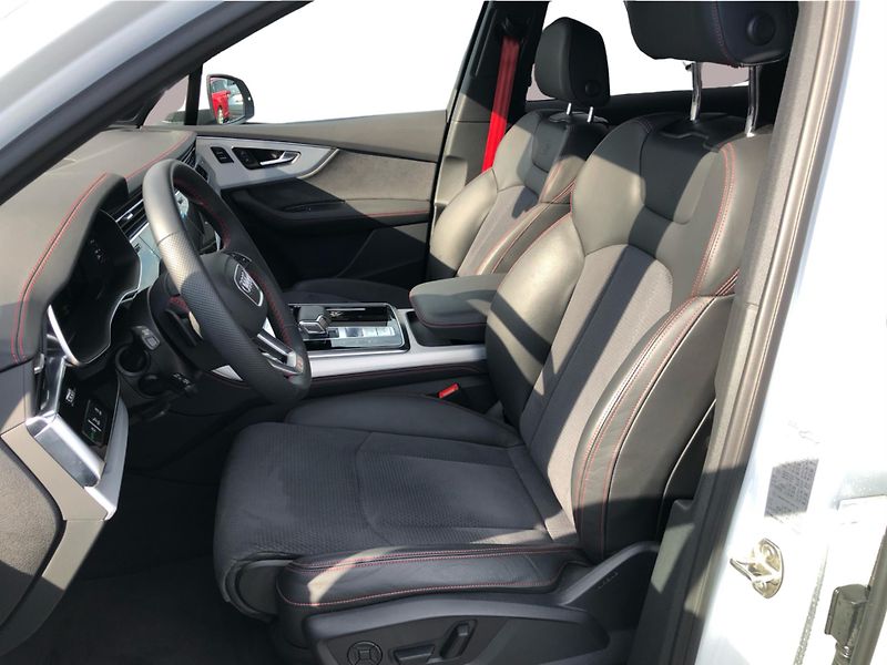 Audi Q7 3,0 TDI Quttro - fotka 11 z 30