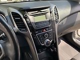 Hyundai i30 1,4 i, ČR - náhled 11