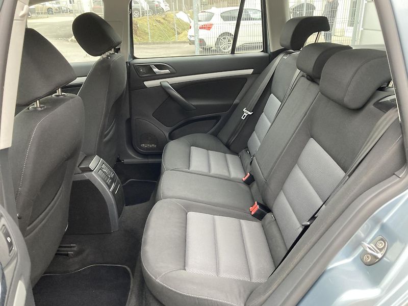 Škoda Octavia (2006) Combi 1,9 TDI, tažné, serviska - fotka 10 z 21