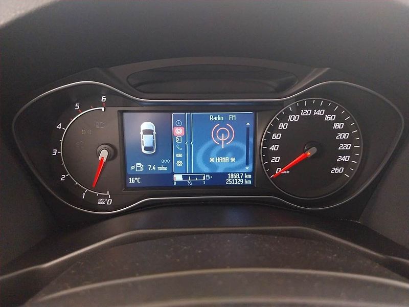 Ford Mondeo (2011) 2.0 TDCi, po STK, jezdí dobře - fotka 11 z 18