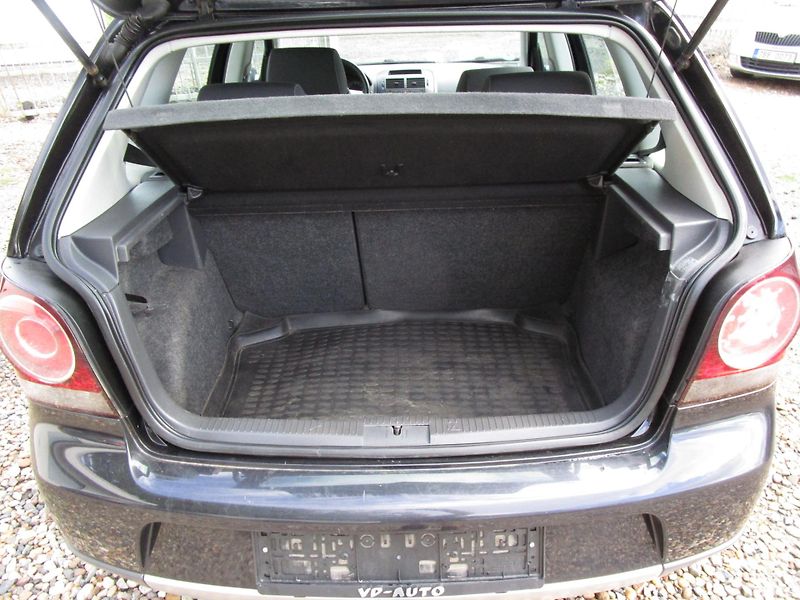 Volkswagen Polo (2006) 1,4-55KW-NOVÁSTK+OLEJ+KOTOUČE - fotka 8 z 20