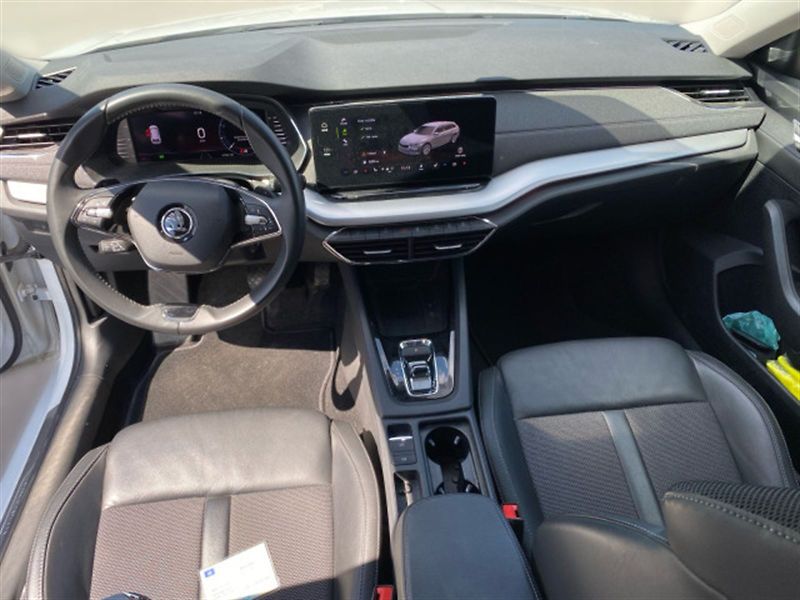 Škoda Octavia (2023) Combi 2.0 TDI DSG Style - fotka 5 z 6