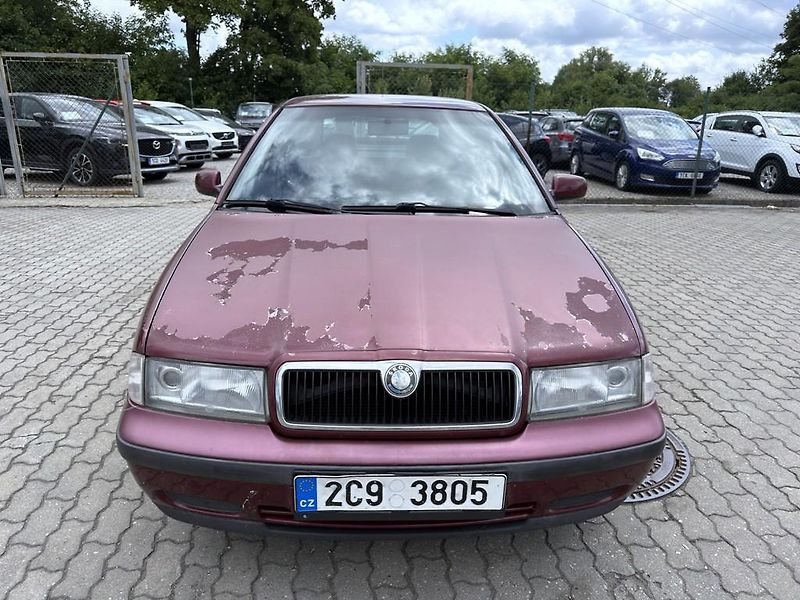 Škoda Octavia 1.9 TDI 66 kW klima - fotka 2 z 16