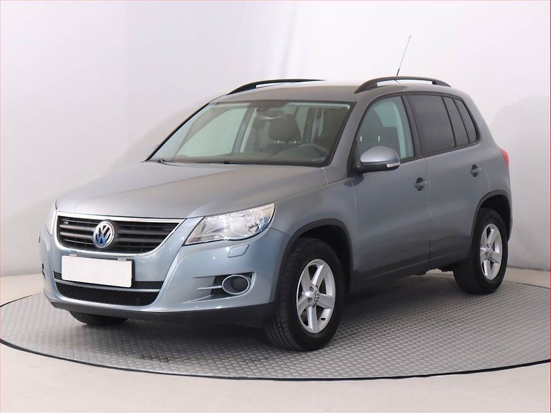 Volkswagen Tiguan (2008) 1.4 TSI, 4X4, Serv.kniha - fotka 2 z 15