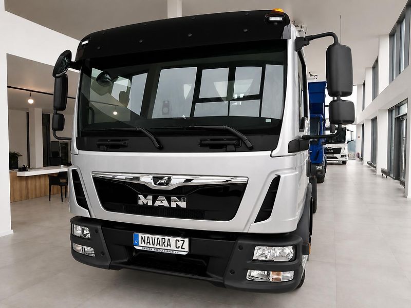 MAN TGL 12.250 NOSIČ KONTEJNERU 8T - fotka 4 z 10