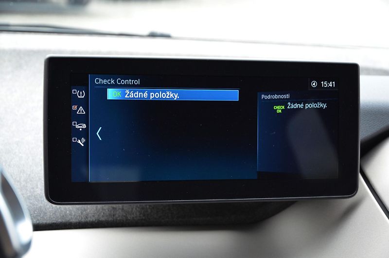 BMW i3 (2022) 120Ah // REZERVOVÁNO // - fotka 30 z 36