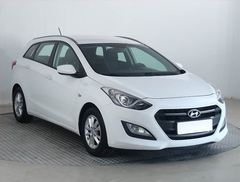 Hyundai i30 (2015) 1.6 CRDi, Tempomat - fotografie inzerátu