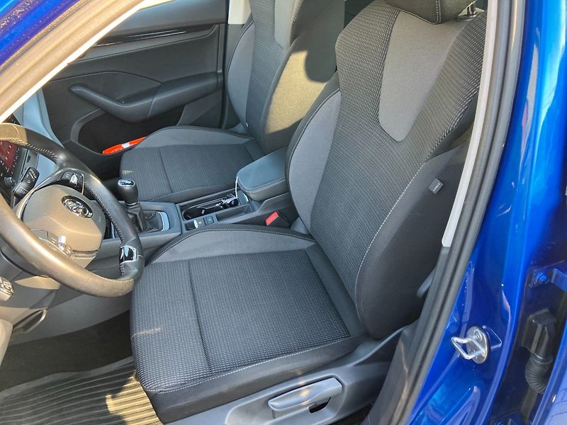 Škoda Octavia (2023) 2.0TDI AMBITION PLUS NOVÉ ČR - fotka 21 z 28
