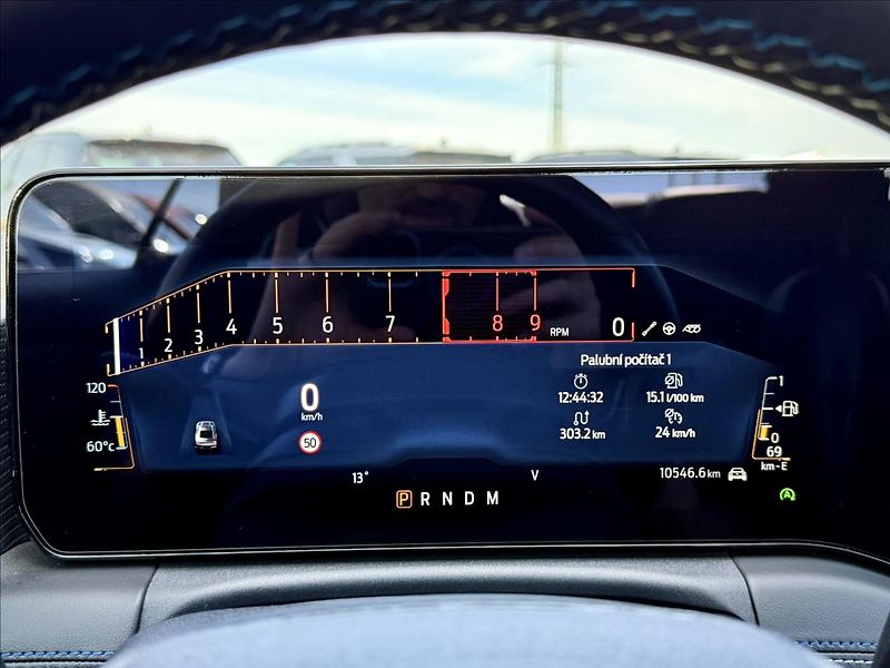 Ford Mustang 5,0 V8 328kW GT California AUT - fotka 28 z 51