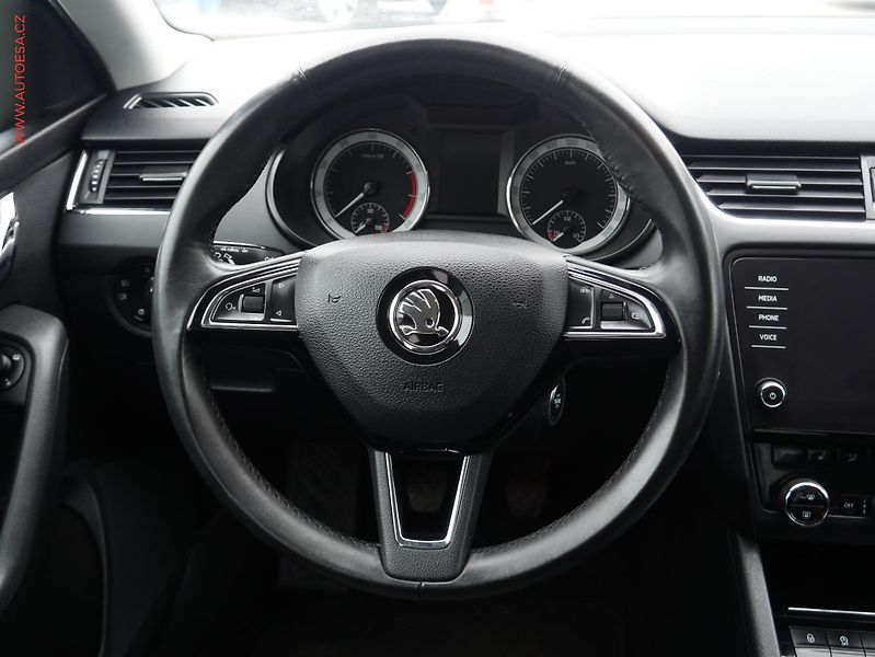 Škoda Octavia (2017) 1.0 TSl, ČR, Style Plus - fotka 14 z 18