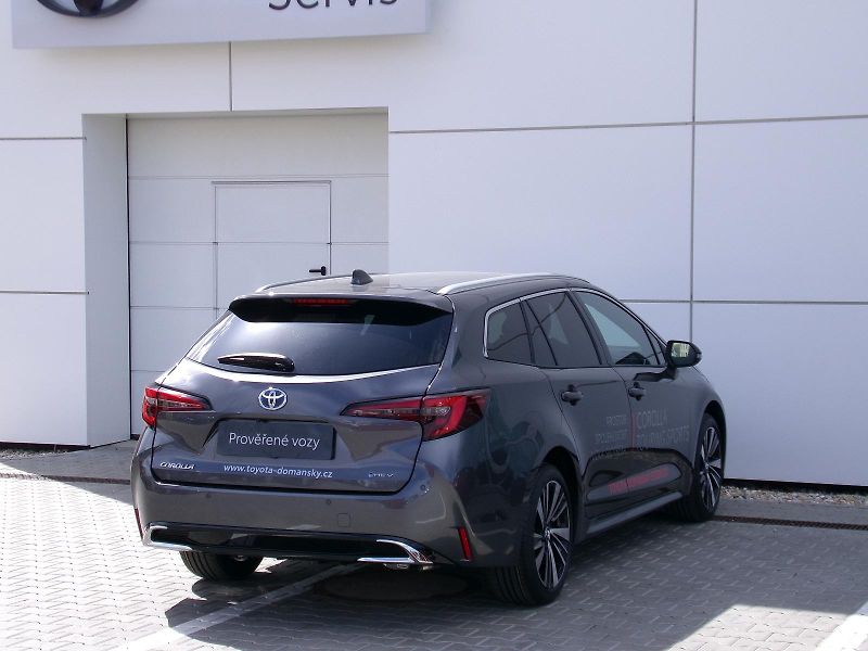 Toyota Corolla (2026) TS STYLE 1,8 HEV AT - fotka 3 z 14