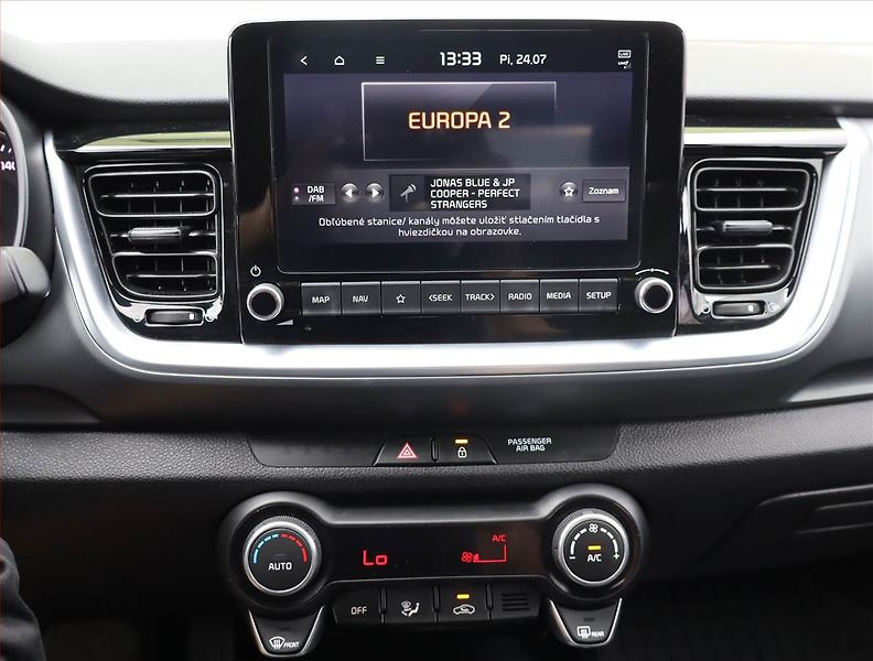 Kia Stonic (2021) 1.0 T-GDI, Automat, Serv.kniha - fotka 12 z 19