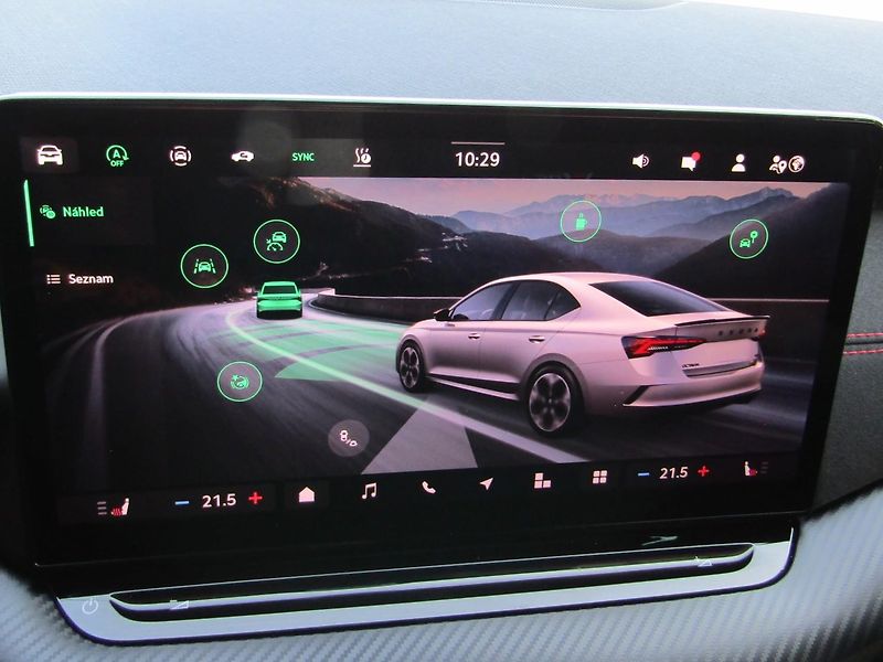 Škoda Octavia IV FL RS 2.0 TSI /195kW 7st.au - fotka 29 z 30