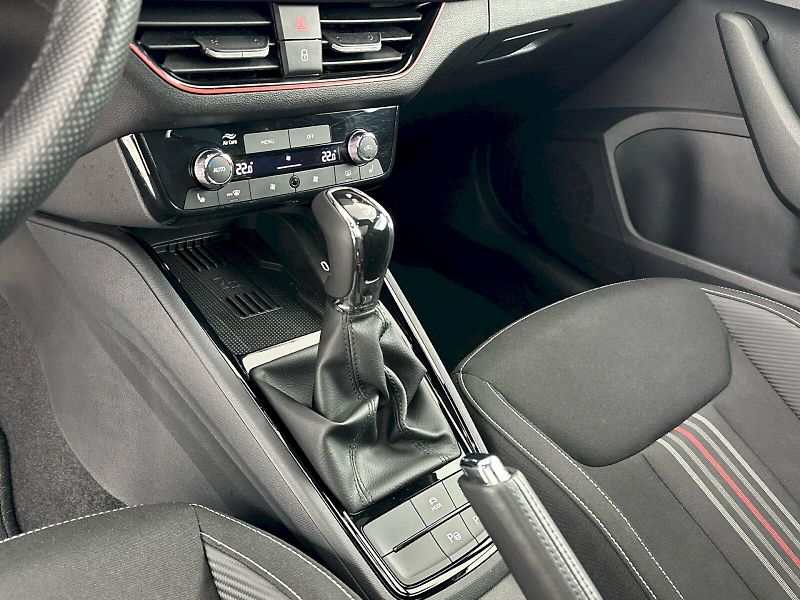 Škoda Scala (2025) DSG 1.0TSI 85kW Monte Carlo - fotka 21 z 33