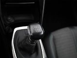 Peugeot 2008 (2021) 1.2 PureTech, Serv.kniha, Kůže - náhled 11